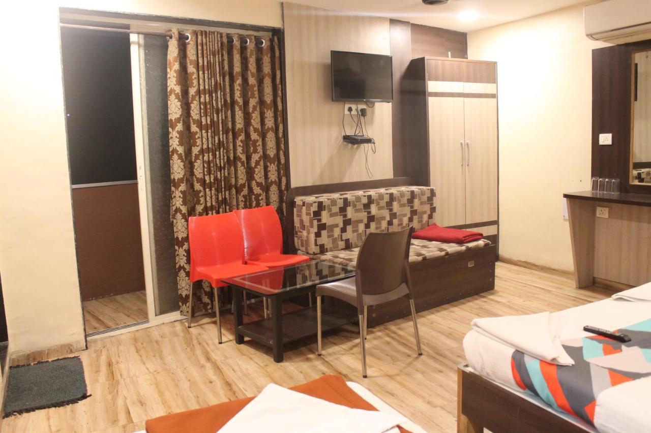Mukesh Residency Pune Exterior photo